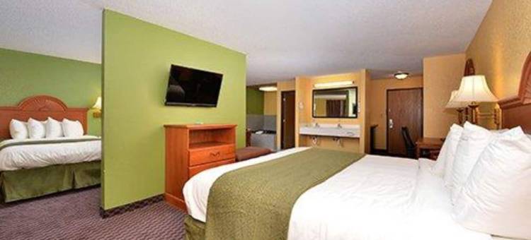 格林内尔凯艺套房酒店 - 近大学(Quality Inn & Suites Grinnell Near University)图片