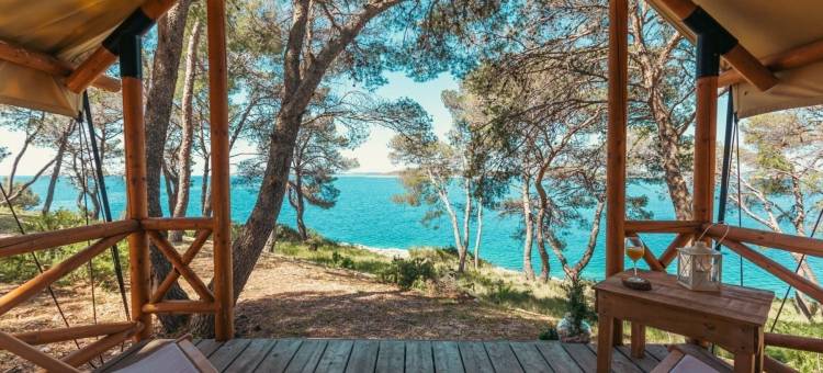 奥邦扬岛度假村(处女岛秀的拍摄地)(Obonjan Island Resort)图片
