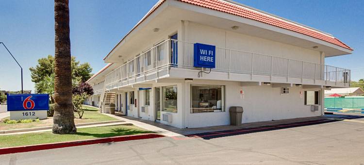 亚利桑那坦佩 - 斯科茨代尔南 6 号汽车旅馆(Motel 6 Tempe, AZ - Scottsdale South)图片