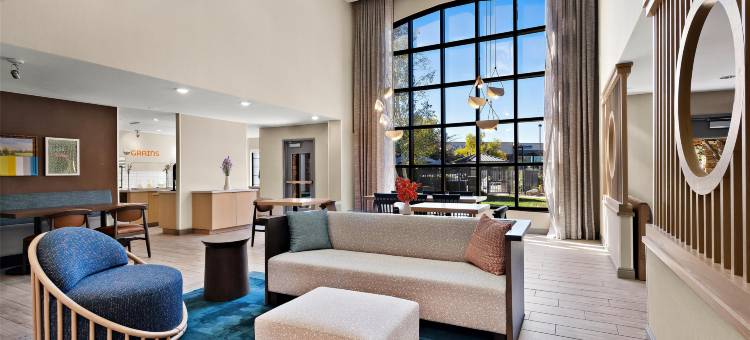 温哥华波特兰41号索尼斯塔ES套房酒店(Sonesta ES Suites Portland Vancouver 41st Street)图片