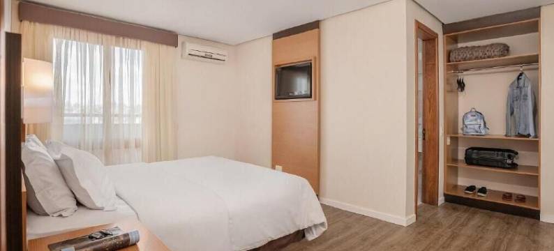 纳沃纳广场阿雷格里港城际酒店(Piazza Navona Porto Alegre by Intercity)图片