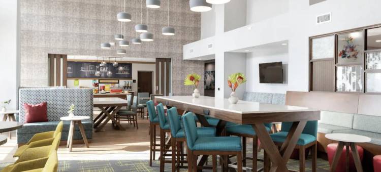 希尔顿欢朋套房酒店-雷德布拉夫(Hampton Inn & Suites Red Bluff)图片