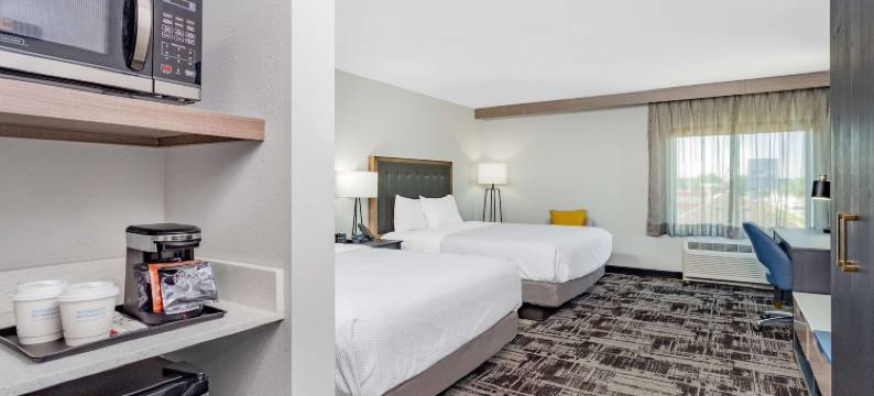 拉昆塔温德姆套房酒店南本德圣母大学区(LaQuinta Suites by Wyndham South Bend Notre Dame Area)图片