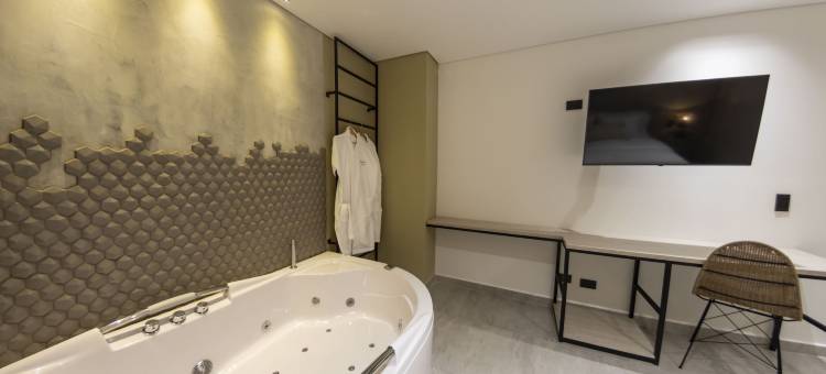 奏鸣曲44号洛雷莱斯酒店(Sonata 44 Hotel Laureles)图片