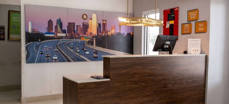 达拉斯梅斯基特拉昆塔温德姆套房酒店(La Quinta Inn & Suites by Wyndham Dallas Mesquite)图片