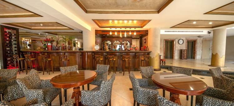 格拉纳多斯公园酒店(Granados Park Hotel)图片