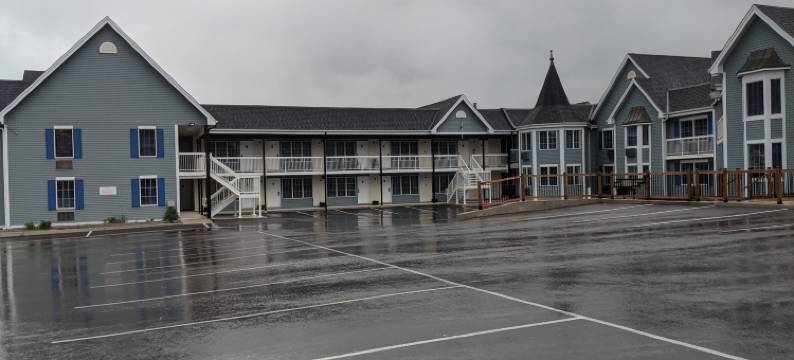 尼亚加拉瀑布城瀑布套房酒店(Falls Lodge & Suites)图片