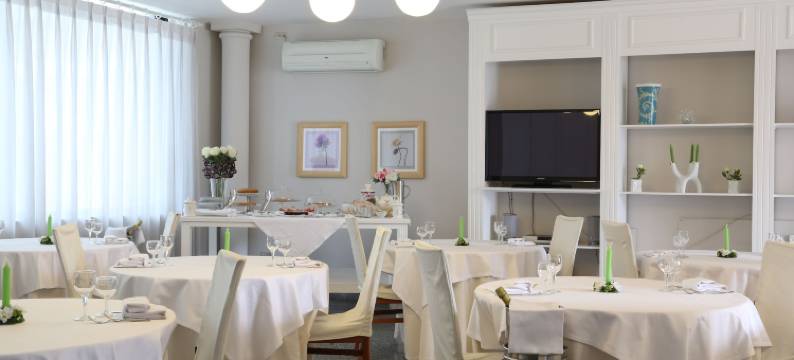 巴巴雷拉酒店(Hotel Barbarella)图片