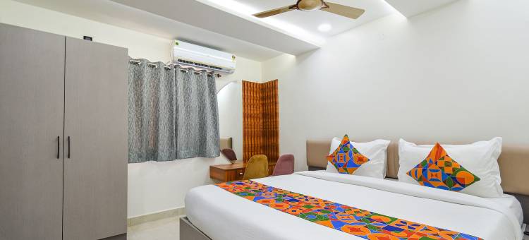 FabHotel Prime Srishoin - 靠近TCS德干公园，Hitech City(FabHotel Prime Srishoin - Near Tcs Deccan Park, Hitech City)图片