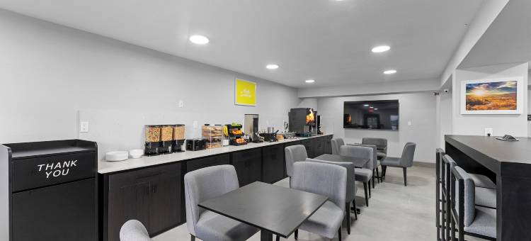 圣安东尼奥Lackland AFB美吟酒店(Baymont by Wyndham San Antonio Near Lackland AFB)图片