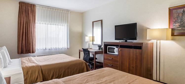 卢文 I-90 伊克诺郊外小屋(Econo Lodge Luverne I-90)图片