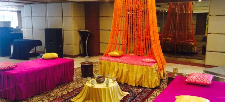瓦苏达拉华美达酒店(Ramada by Wyndham Ghaziabad Vasundhara)图片