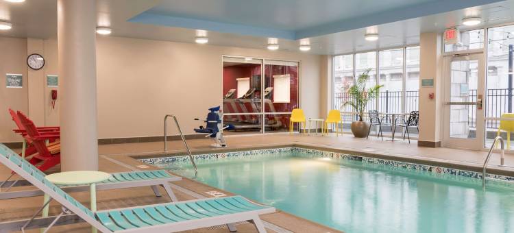 路易斯威尔努鲁医疗区希尔顿惠庭套房酒店(Home2 Suites by Hilton Louisville Downtown NuLu)图片