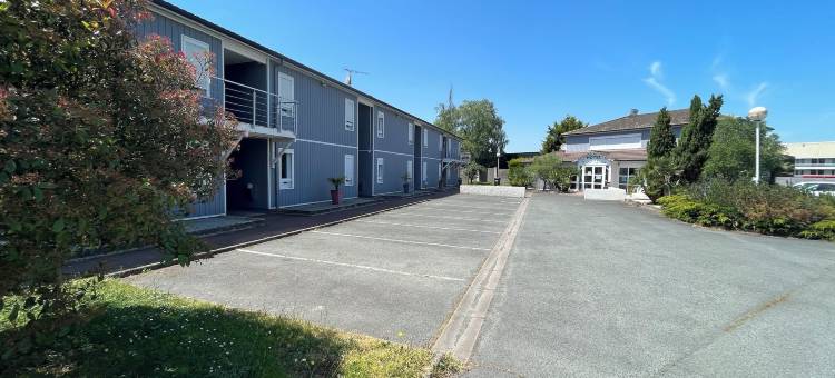 永河畔拉罗什法斯特酒店(Fasthotel la Roche-Sur-Yon)图片