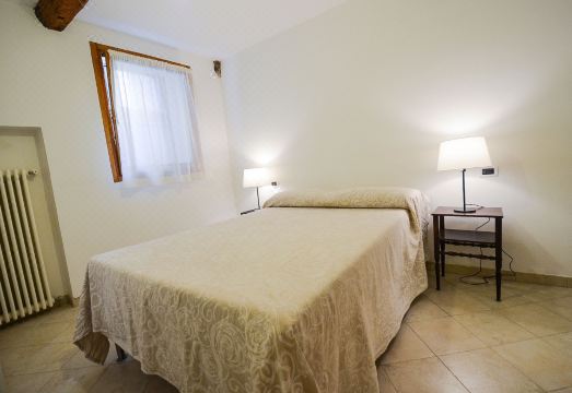 Cà Marin Hotel Overview