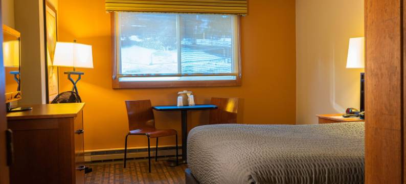 黑熊旅馆 - 施特拉顿山度假村(The Black Bear Lodge at Stratton Mountain Resort)图片