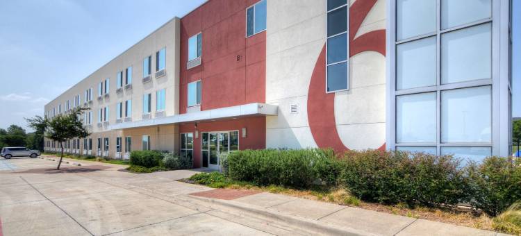 沃斯堡北湖赛道6号汽车旅馆(Motel 6 Roanoke, TX - Northlake - Speedway)图片