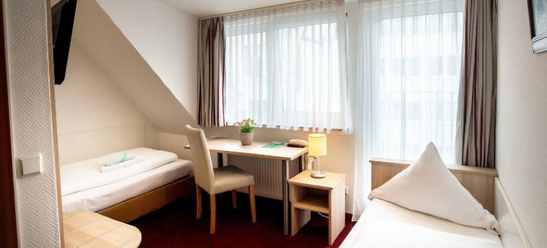 多姆布里克伽尼酒店(Hotel Domblick Garni)图片