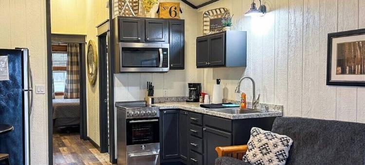 柳柳泉码头(Willow Springs Marina)图片