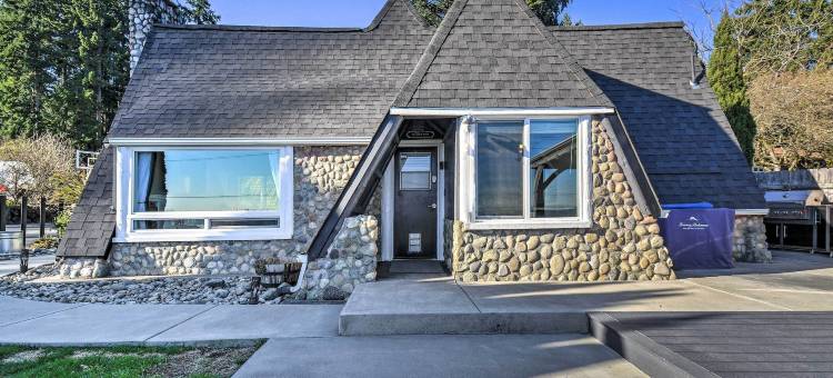 带热水浴缸和水景的Puget Sound小屋！(Puget Sound Cabin with Hot Tub and Water Views!)图片