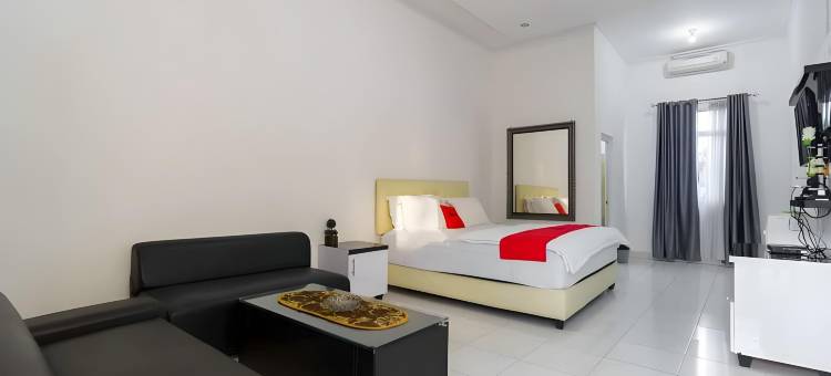 RedDoorz Plus @ Puncak Mas Cottage图片