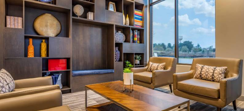 岩石丘-大学中心坎布里亚酒店(Cambria Hotel Rock Hill - University Center)图片