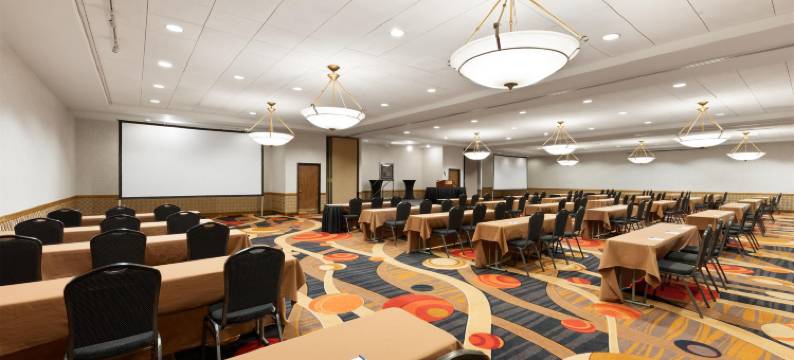 小石城温德姆河滨酒店(Wyndham Riverfront Little Rock)图片