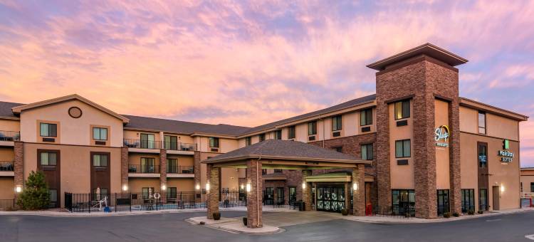 摩押靠近拱门国家公园美茵斯坦套房酒店(MainStay Suites Moab Near Arches National Park)图片