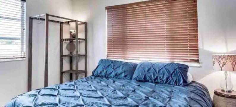 Manatee Pocket! 3 Bedrooms 1 Bathroom. Right on the water!图片