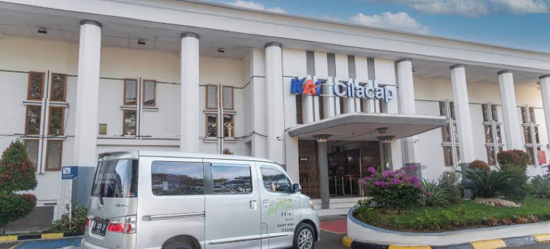 惠斯精选酒店-苏迪曼芝拉扎普(Whiz Prime Hotel Sudirman Cilacap)图片