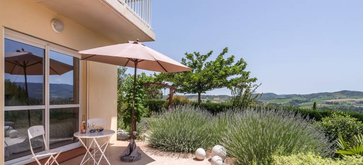 Villa in Limoux with Private Pool & Mountain Views图片