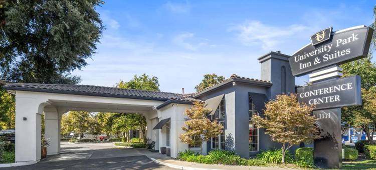 大学公园旅馆套房酒店(University Park Inn & Suites)图片