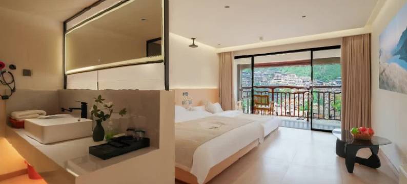 山与山寻全景民宿(西江千户苗寨东引观景台苗族博物馆店)图片