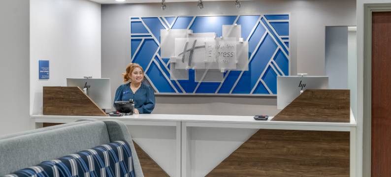 智选假日套房酒店圣迪马斯(Holiday Inn Express & Suites SAN DIMAS by IHG)图片