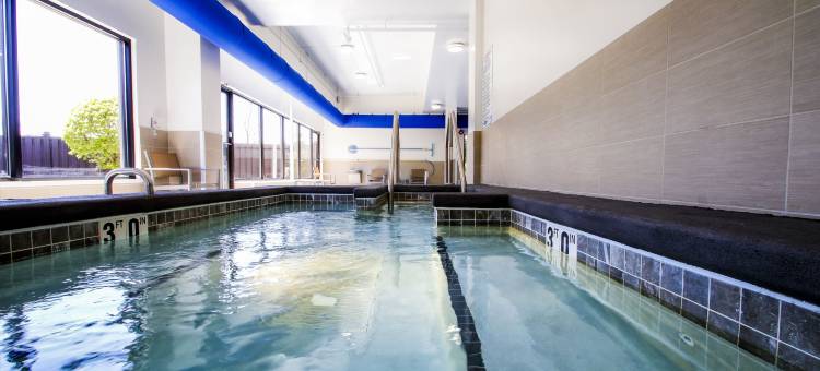 密尔沃基滨河假日酒店(Holiday Inn Milwaukee Riverfront)图片