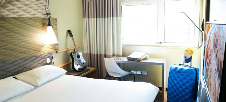 宜必思卡昂厄洛维勒萨瓦里酒店(Ibis Caen Porte d'Angleterre)图片