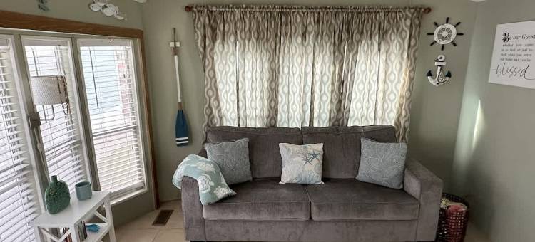 Family-Friendly Resort Cottage with Private Patio图片