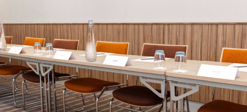 瓦朗西纳中心美居酒店(Hôtel Mercure Valenciennes Centre)图片