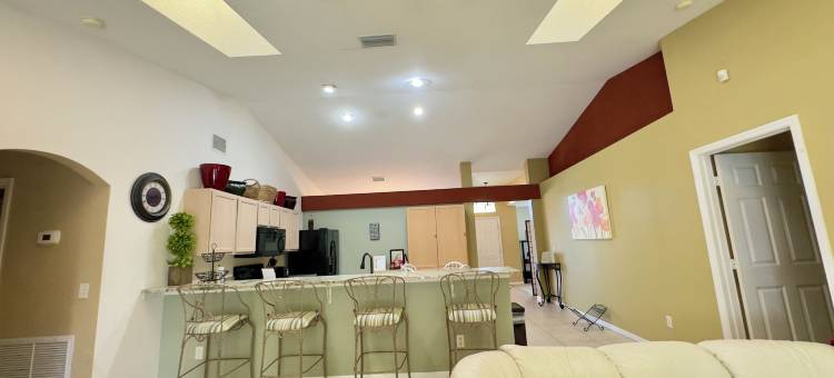 靠近海滩的池畔度假屋(The Poolside Escape Near Beaches)图片