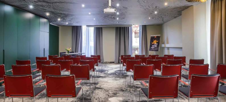 宜必思布加勒斯特理工大学酒店(Ibis Bucharest Politehnica)图片