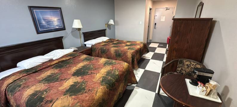 本特伍德酒店(Burntwood Hotel)图片