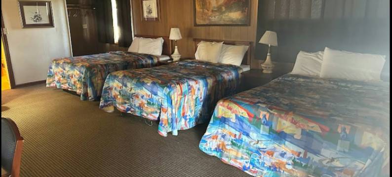 OYO 哈兰湖西部假日爱情酒店 内布拉斯加州(Love Hotels Western Holiday by OYO at Harlan Lake NE)图片