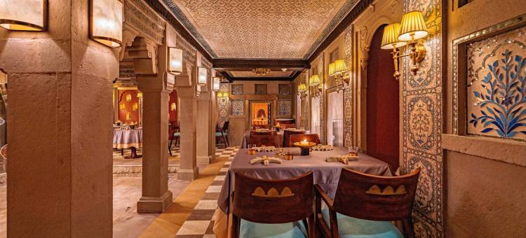 菠罗奈斯-布里吉拉玛宫殿-恒河畔(BrijRama Palace, Varanasi - by the Ganges)图片