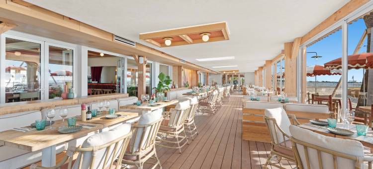 尼斯圣罗兰度瓦假日酒店(Holiday Inn NICE - SAINT LAURENT DU VAR by IHG)图片