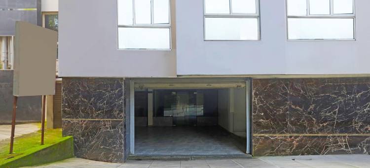超豪华房库贝尔酒店(Townhouse Oak City Centre Dhanbad Formerly Hotel Kuber Inn)图片