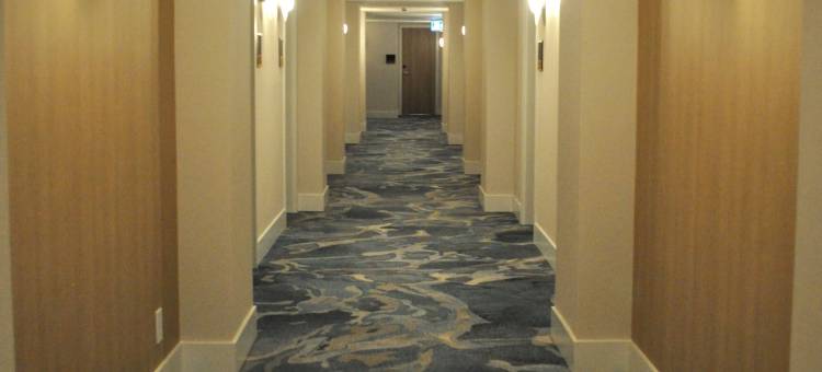顶峰温哥华港湾滨水酒店(Pinnacle Hotel Vancouver Harbourfront)图片