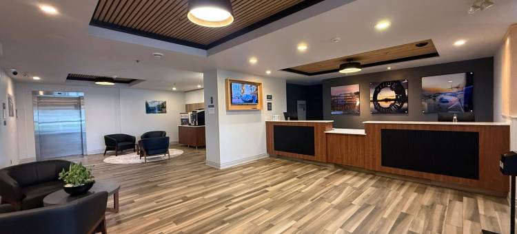 Best Western Plus 1000 Islands Hotel & Suites图片