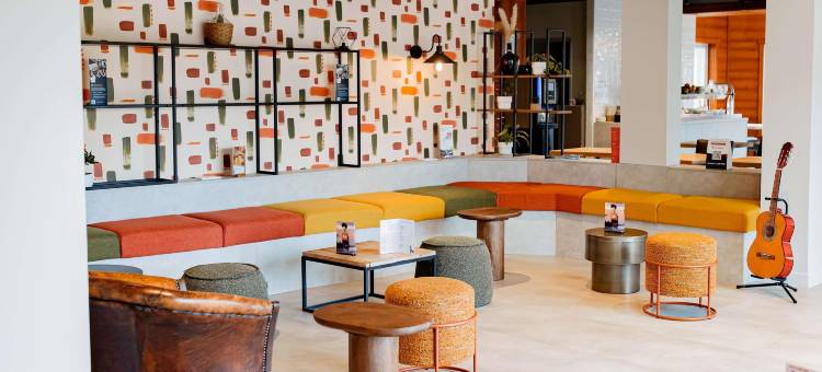 宜必思克莱蒙费朗 A71 A75 La Méridienne 酒店(Ibis Clermont Ferrand A71 A75 la Méridienne)图片