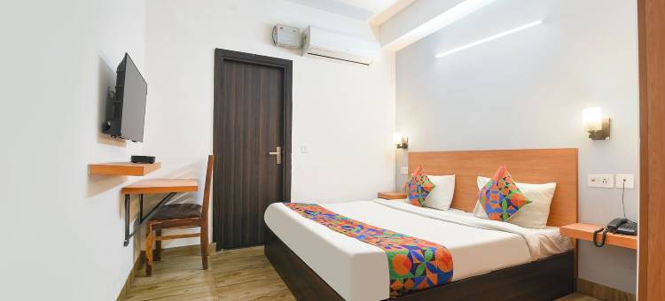 FabHotel A V Homes - 纳维詹医院及产科中心(FabHotel A V Homes - Navjeevan Hospital & Maternity Centre)图片