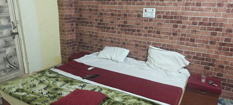 马尼亚瓦尔酒店(Hotel manyawar)图片